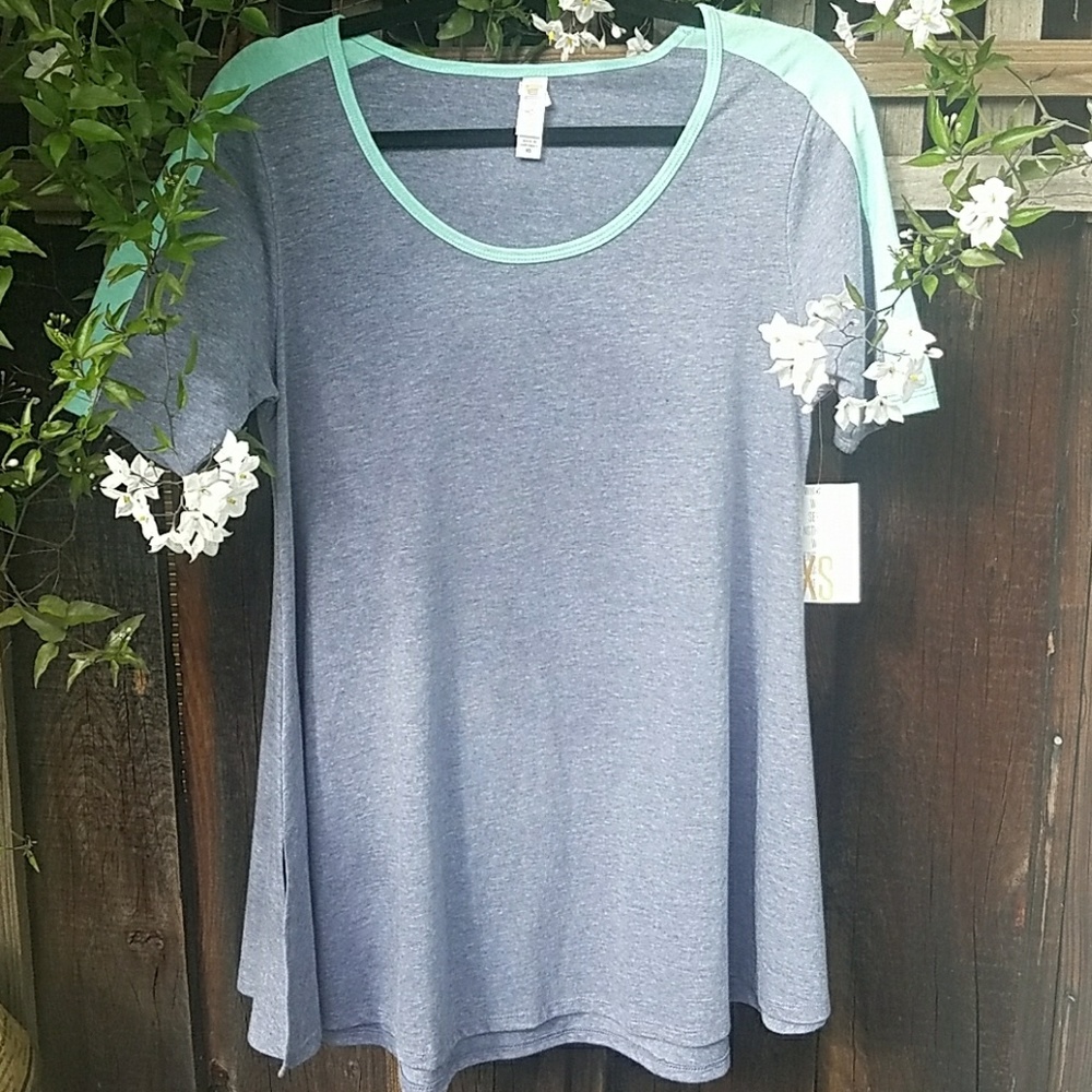 LuLaRoe XS Perfect T